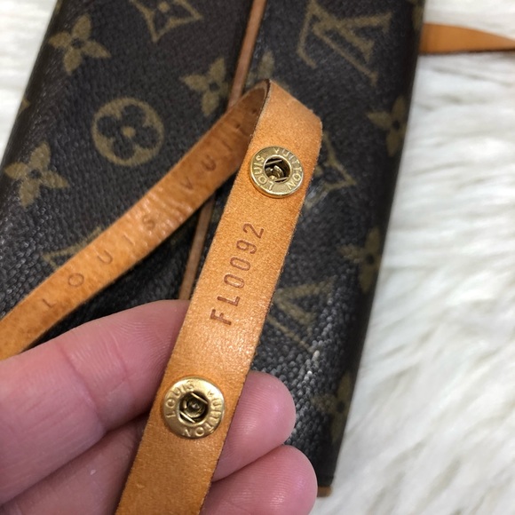 SOLD🌹Authentic Louis Vuitton Florentin Fanny Pack - Picture 8 of 8